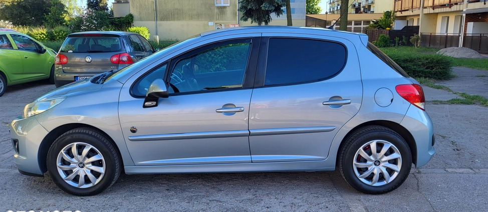 Peugeot 207 cena 18500 przebieg: 129000, rok produkcji 2012 z Września małe 137